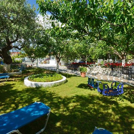 Villa Emilia ปาคิส ภายนอก รูปภาพ